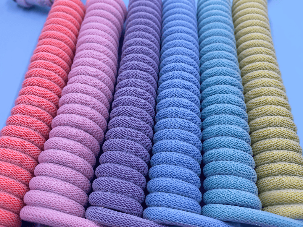 Pastel Cables - Frostii Cables